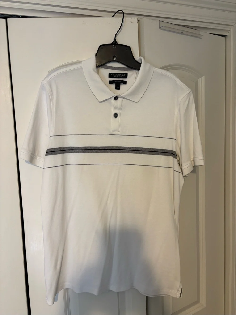 Banana Republic Luxury Touch Men’s White Short-Sleeve Polo with Gray Stripe